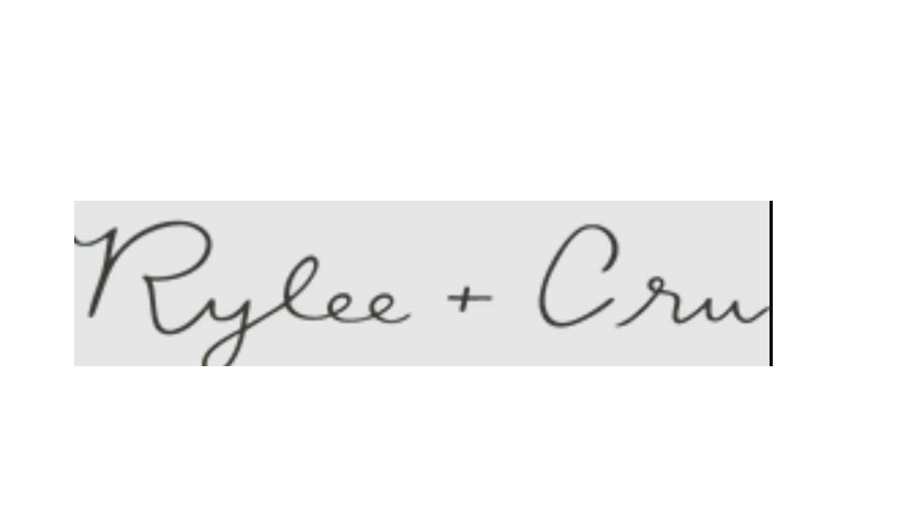 Rylee + Cru