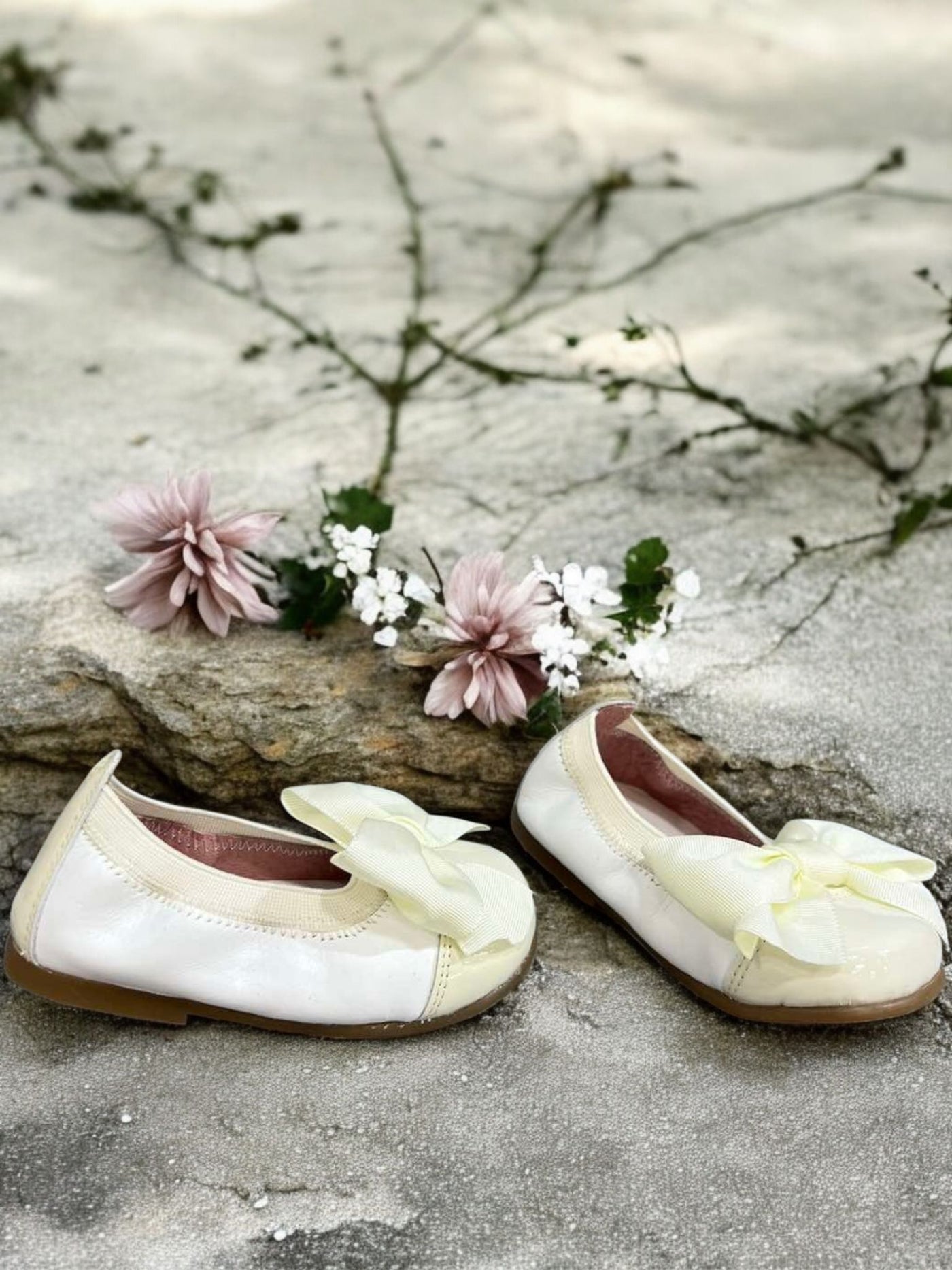Mini Me Girls Bow Ballet Ivory Flats