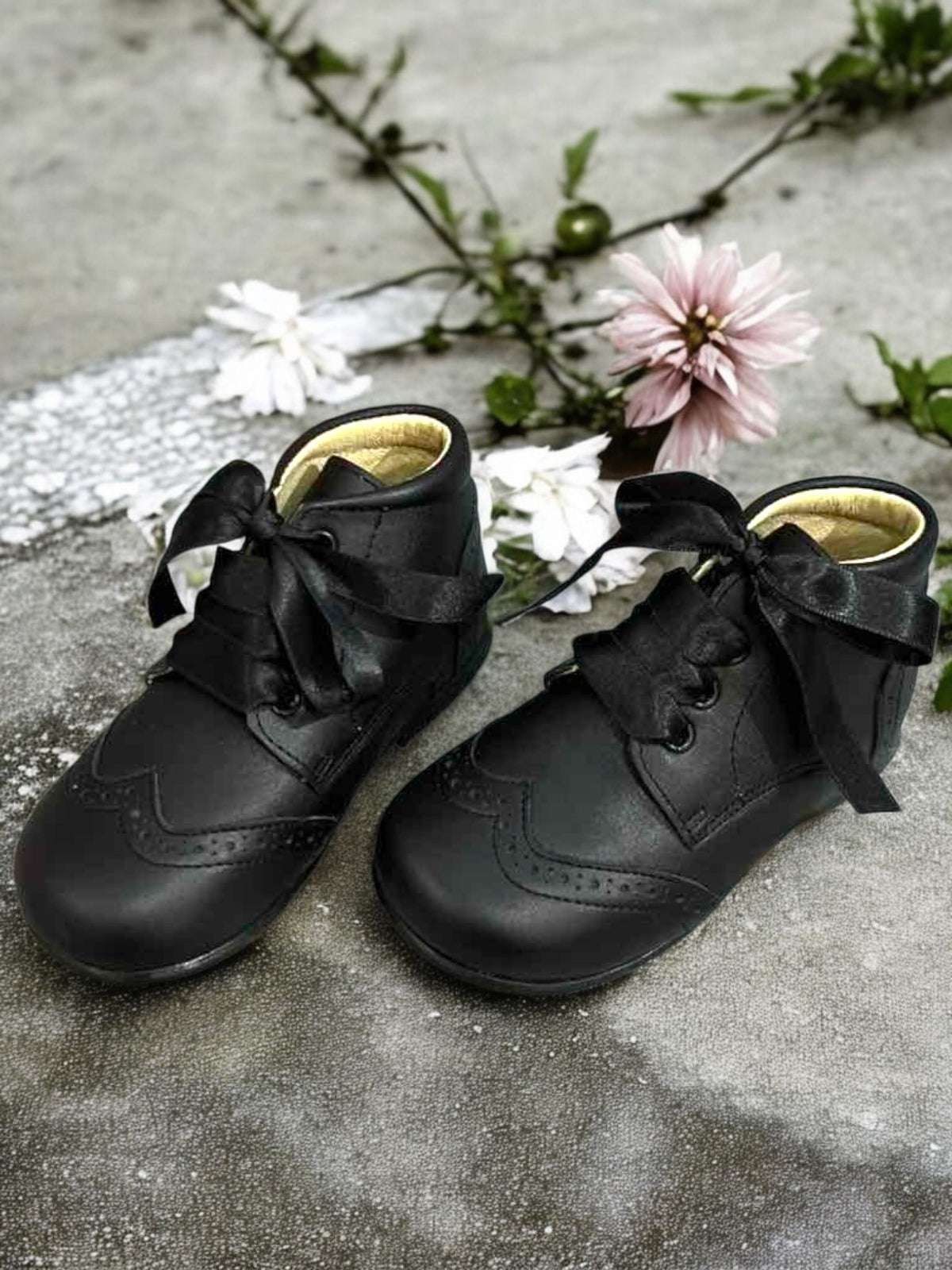 Mini Me Girls Black Leather Dress Shoes