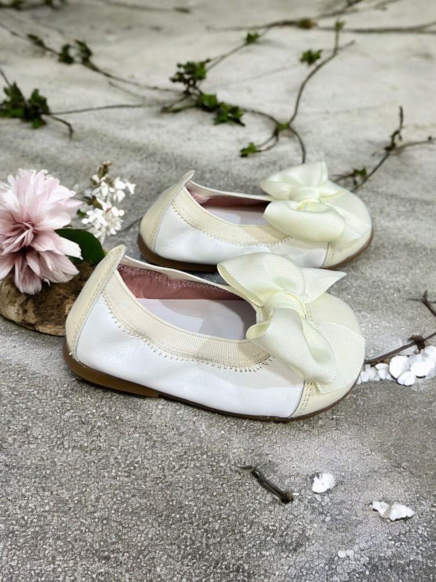Mini Me Girls Bow Ballet Ivory Flats